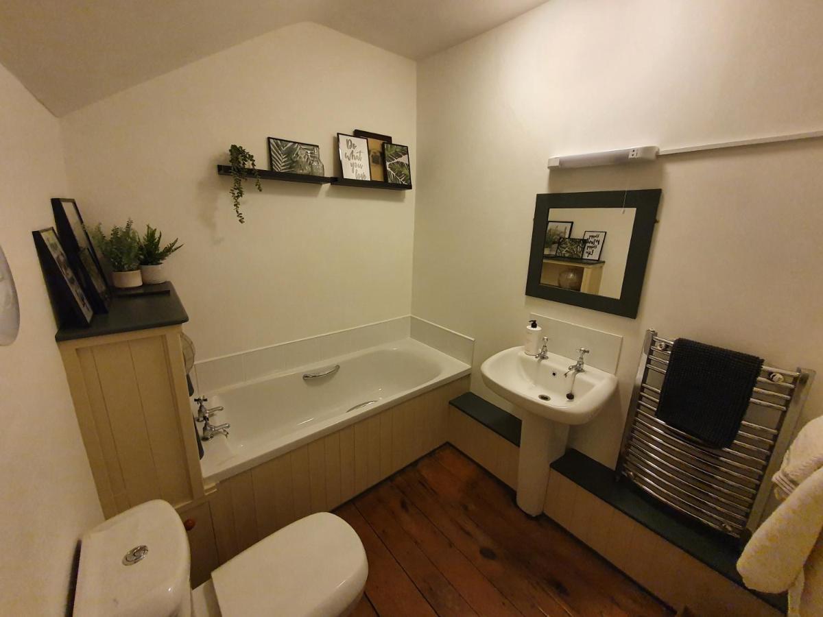 Cosy Cottage In Heart Of Llangollen Εξωτερικό φωτογραφία