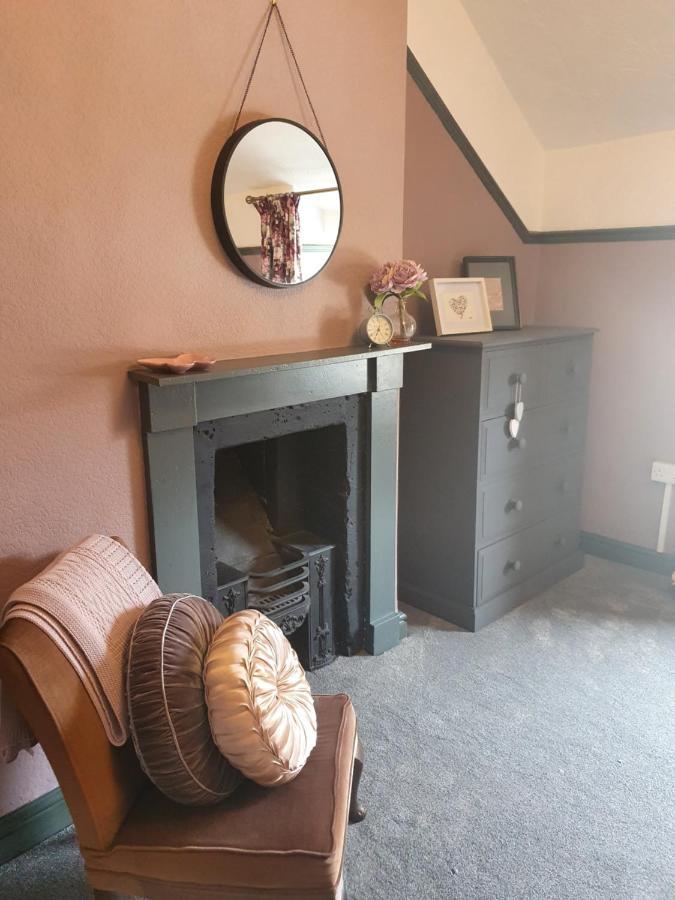 Cosy Cottage In Heart Of Llangollen Εξωτερικό φωτογραφία